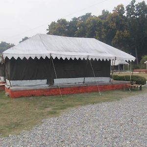 Derra Camp And Resort